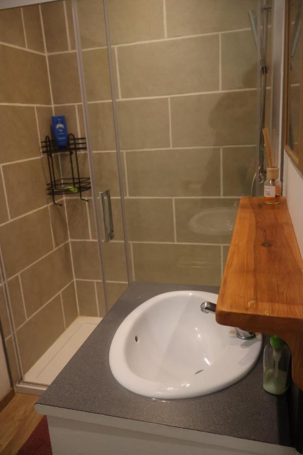 Solfe Backpacker Hostel Люс-Сен-Совер Екстериор снимка